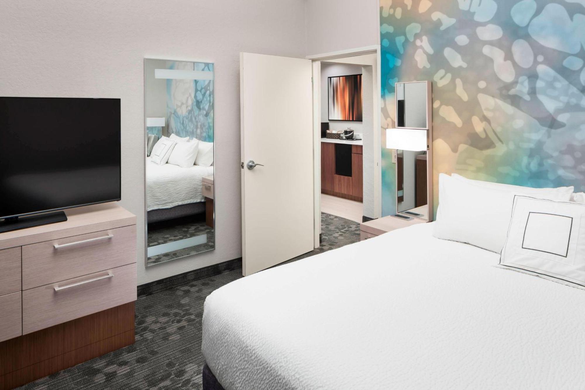 Courtyard By Marriott Pensacola Hotel Ferry Pass Bagian luar foto