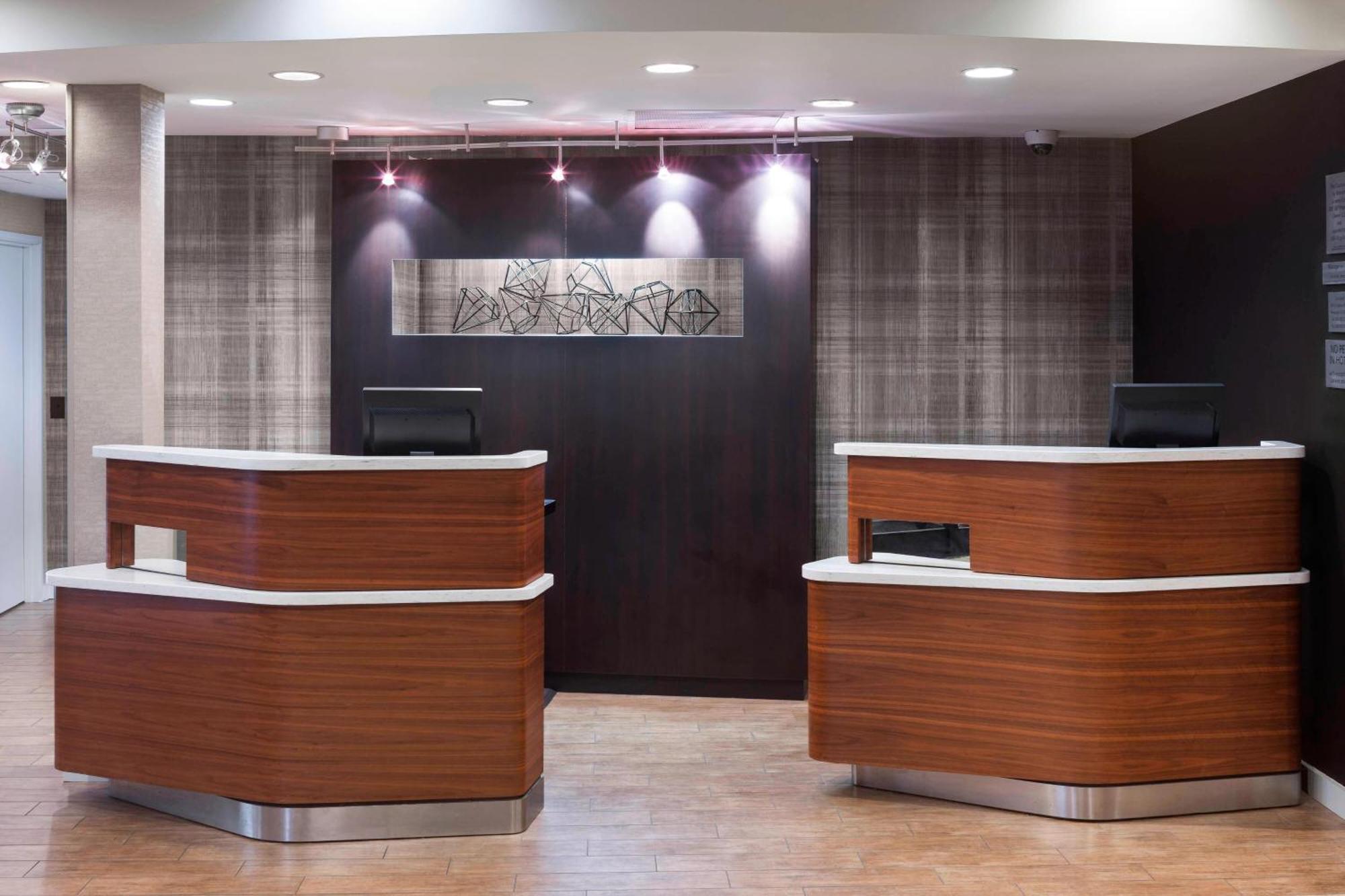 Courtyard By Marriott Pensacola Hotel Ferry Pass Bagian luar foto