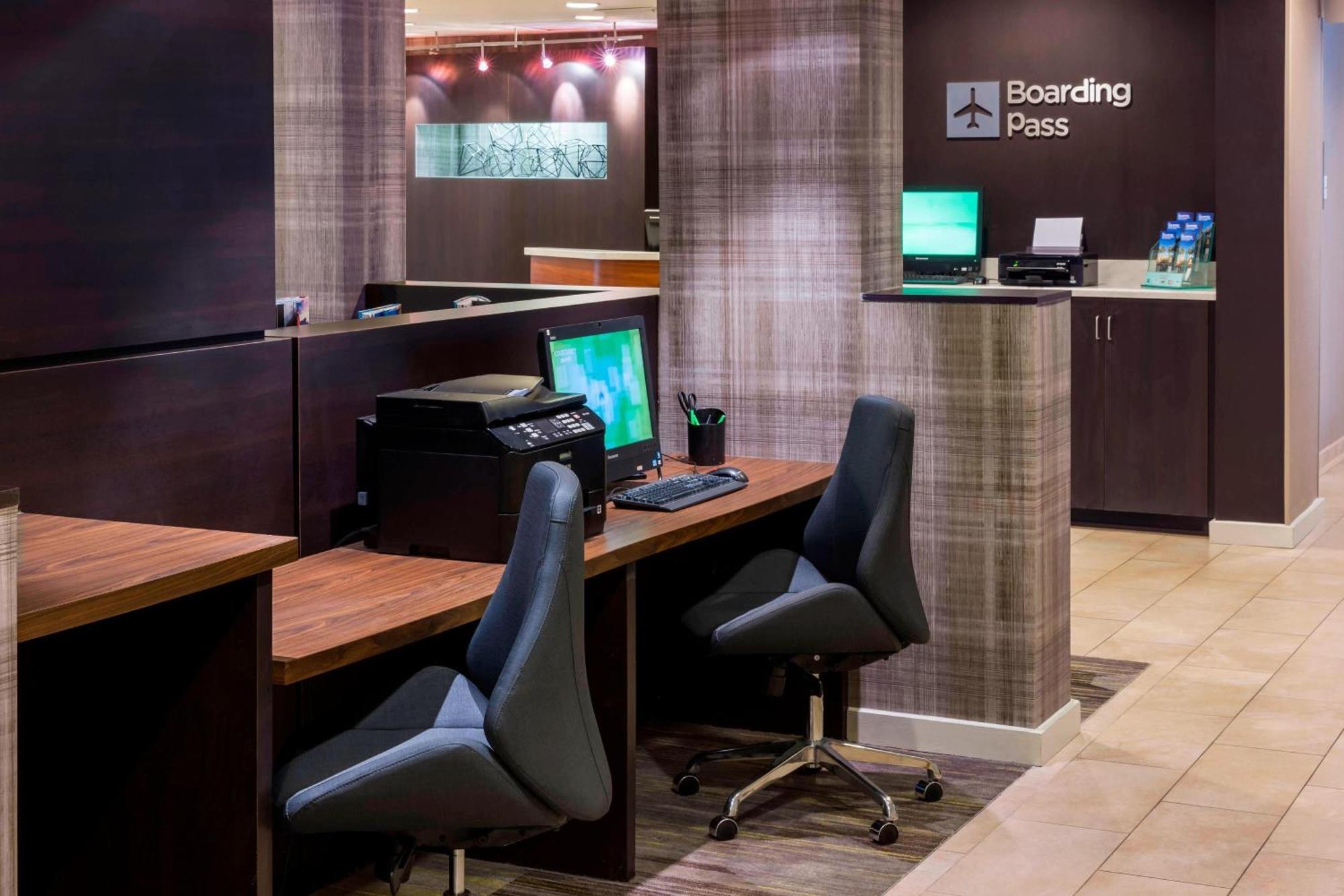 Courtyard By Marriott Pensacola Hotel Ferry Pass Bagian luar foto