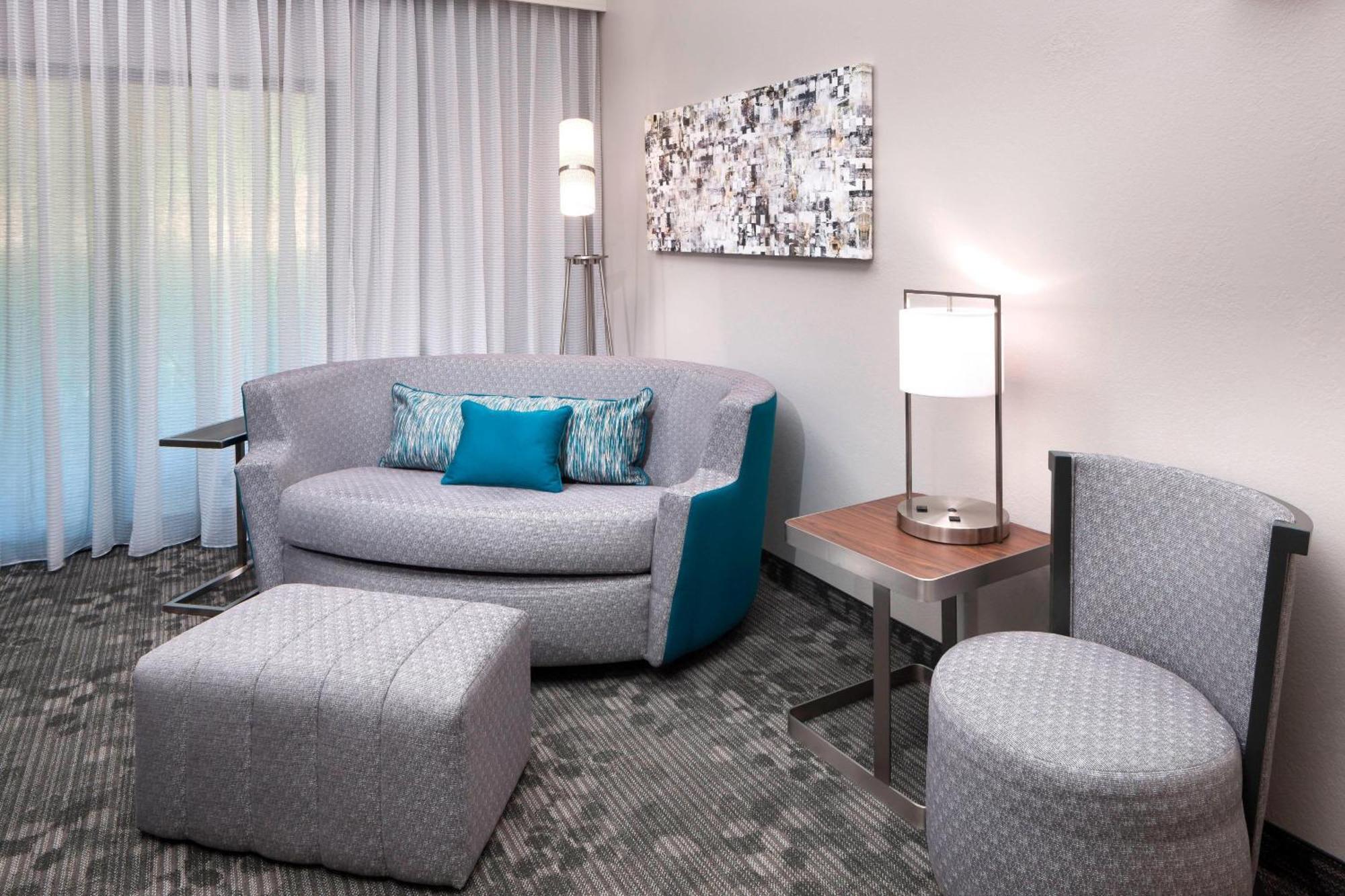 Courtyard By Marriott Pensacola Hotel Ferry Pass Bagian luar foto
