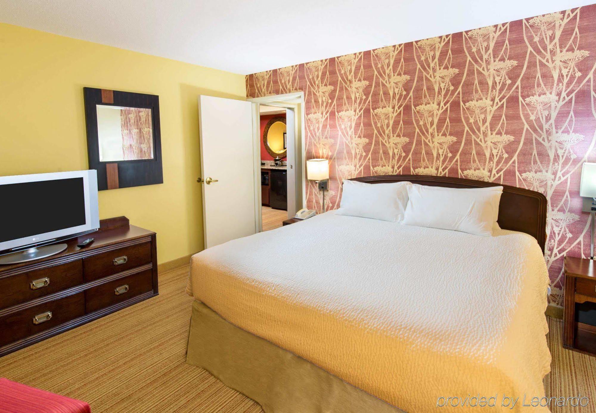 Courtyard By Marriott Pensacola Hotel Ferry Pass Bagian luar foto